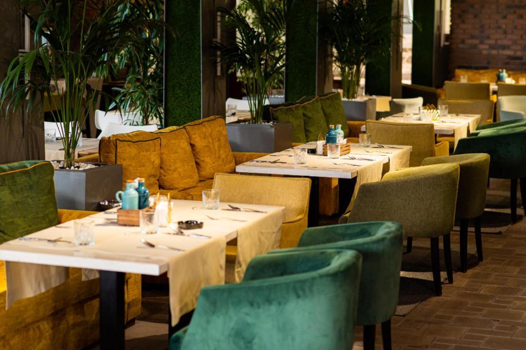 Hotel Brilliant Meses ซาเลา ภายนอก รูปภาพ